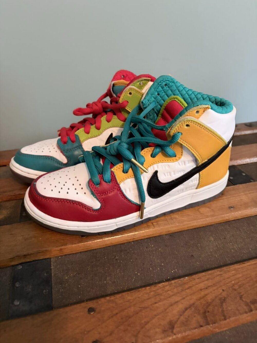 Nike SB Dunk High Pro froSkate "All Love No Hate" Size 6.5